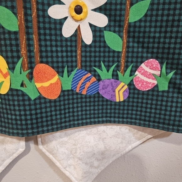 Easter Spring Vest - Picture 15 of 16